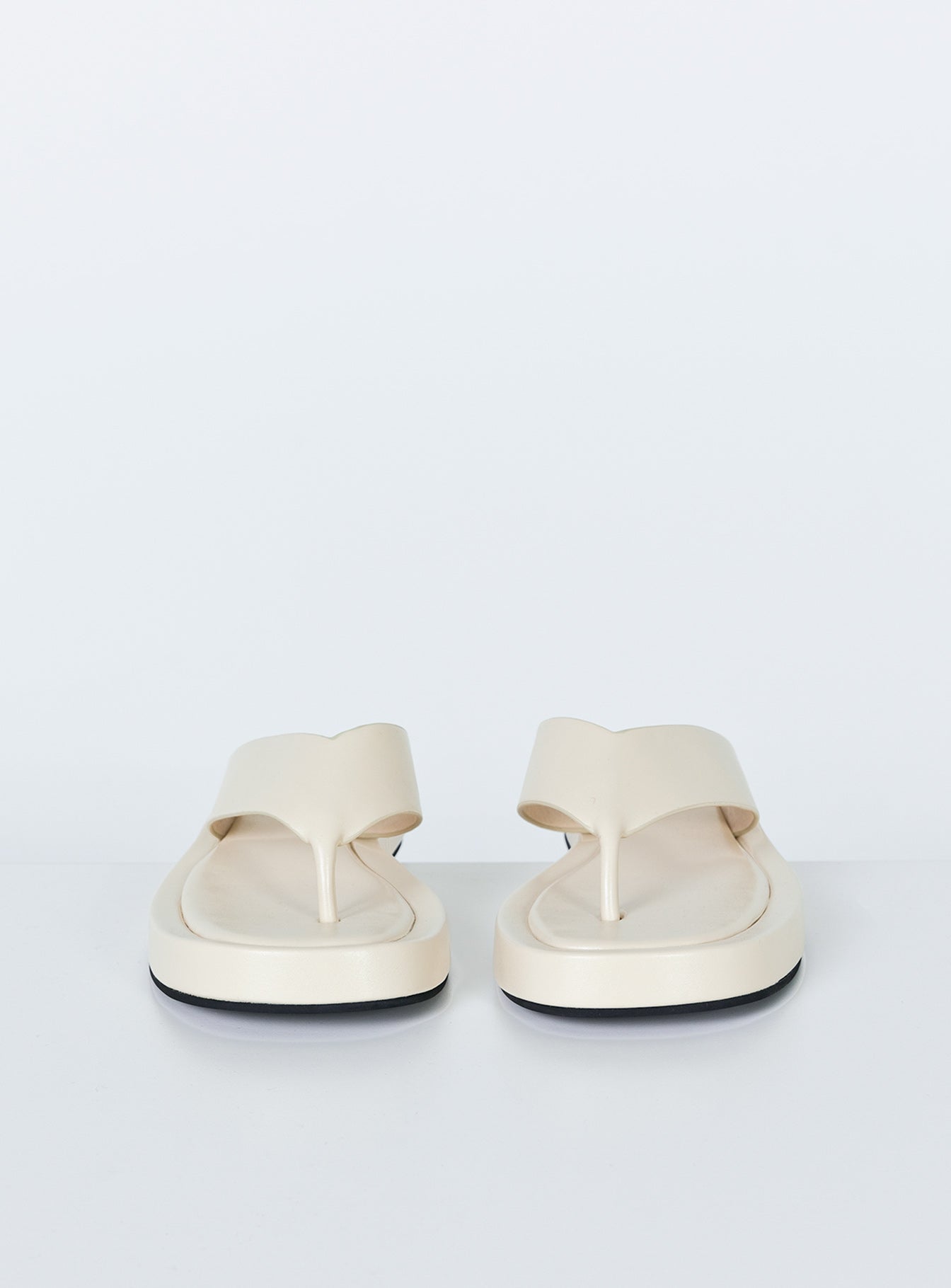 Pricess Polly Sandals - Where style meets comfort and sustainability
