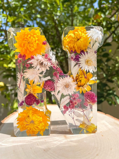 ResinBloom flower resin night light