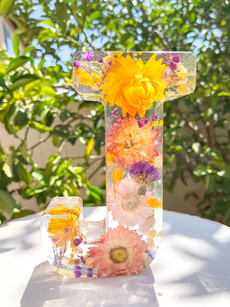 ResinBloom flower resin night light