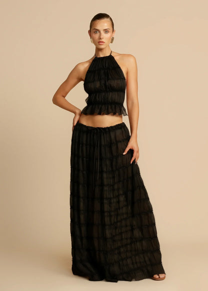 Chic two-piece pleated set | Effortless elegance and comfort
