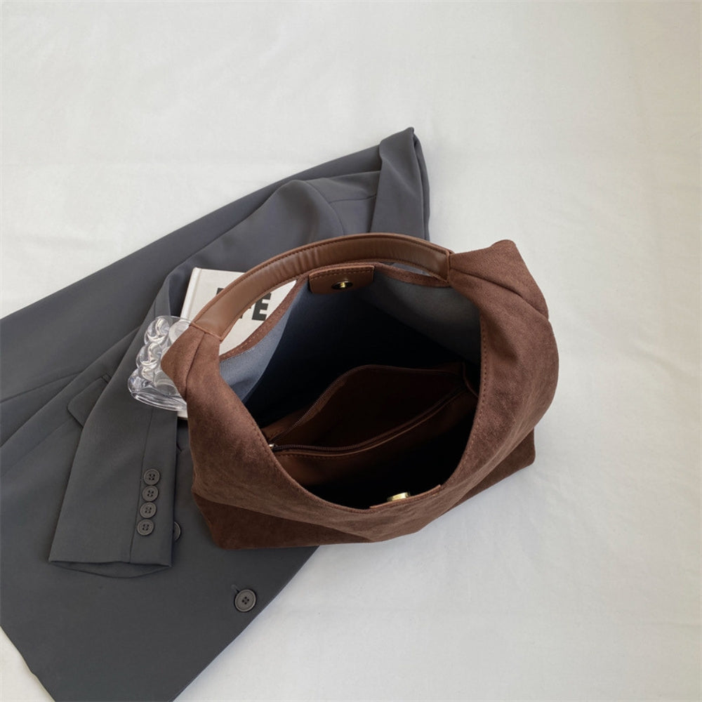 Chéa - The suede bag