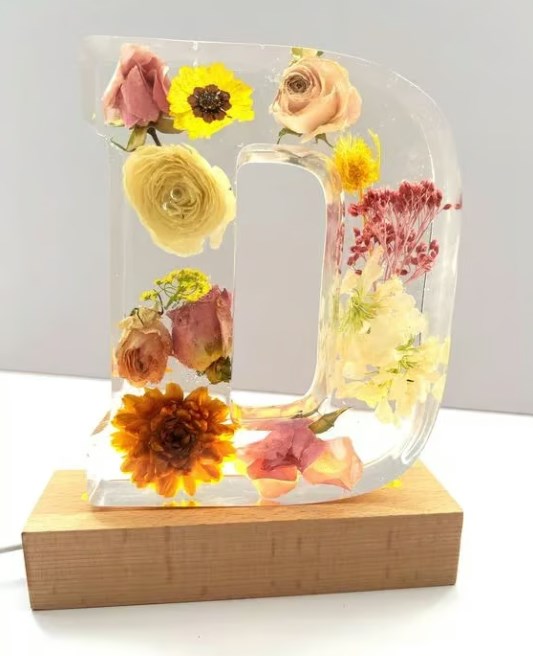ResinBloom flower resin night light