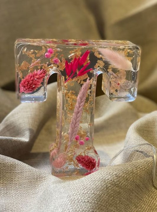 ResinBloom flower resin night light