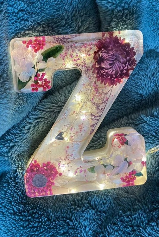 ResinBloom flower resin night light