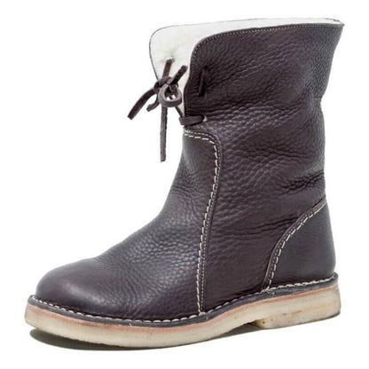 Waterproof calfskin boots with wool lining