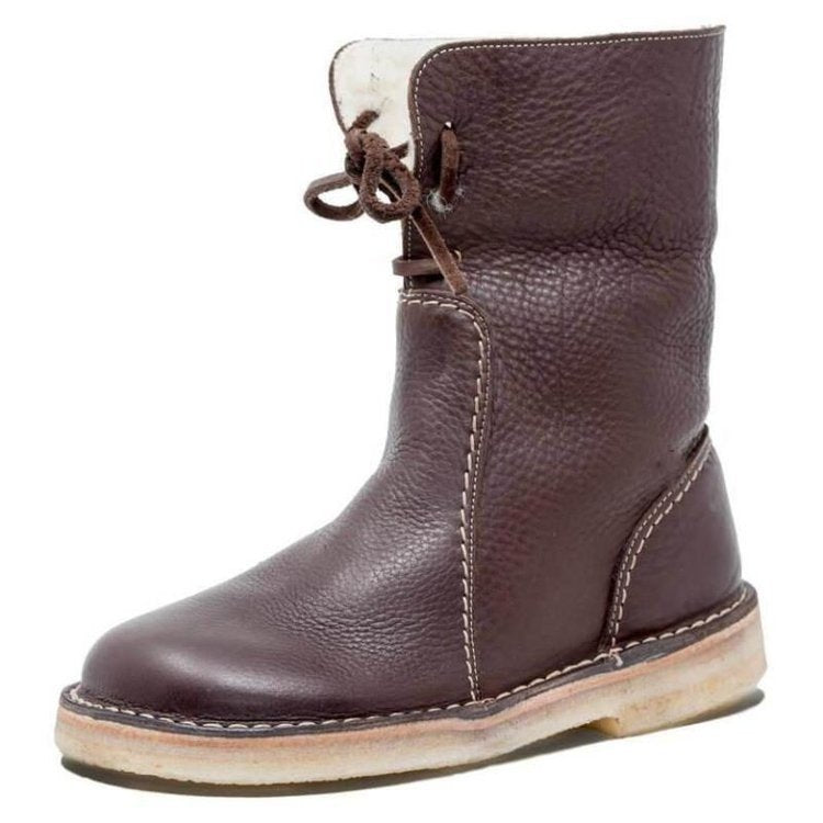 Waterproof calfskin boots with wool lining