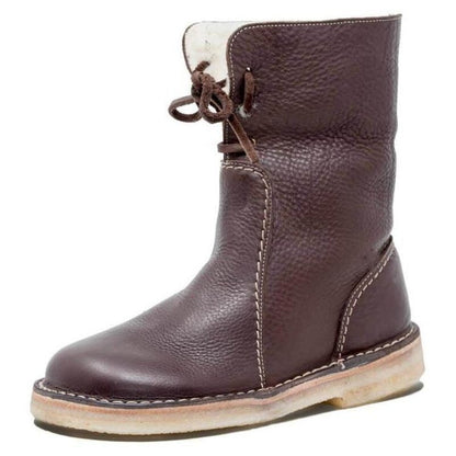 Waterproof calfskin boots with wool lining