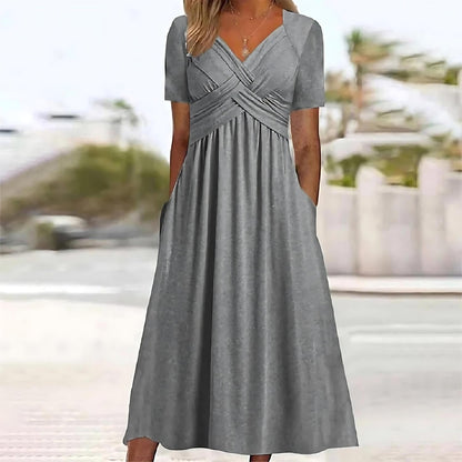 MAIKA | Stylish and flattering dress