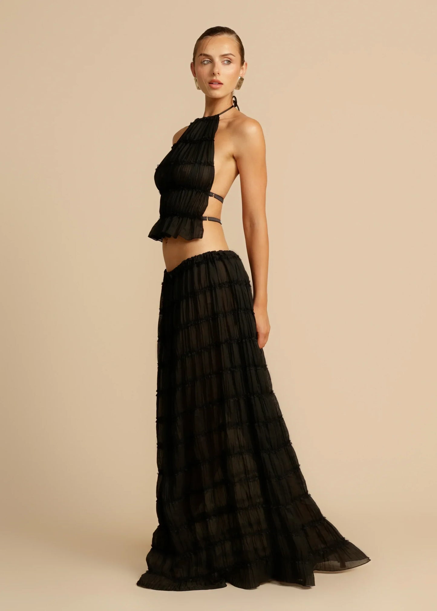 Chic two-piece pleated set | Effortless elegance and comfort