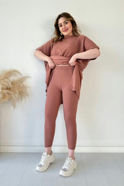 New bestseller women's two-piece set made of stretch knit (top + pants).