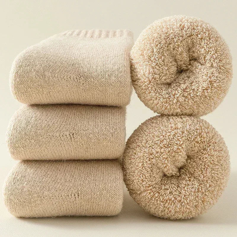 Winter socks made of cashmere and merino blend
