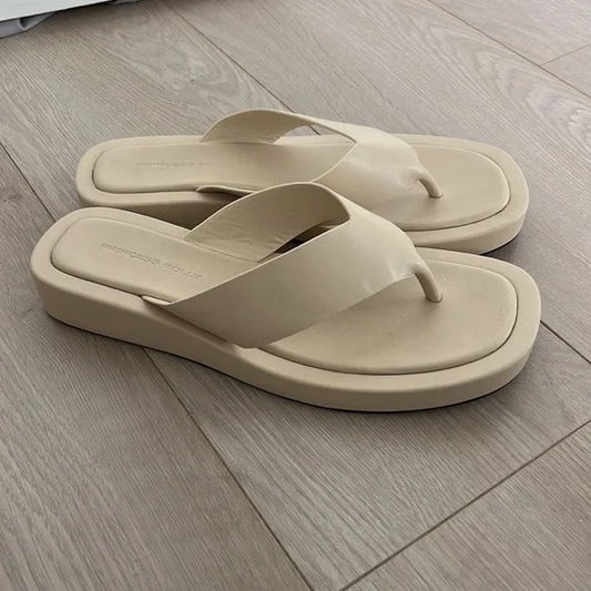Pricess Polly Sandals - Where style meets comfort and sustainability